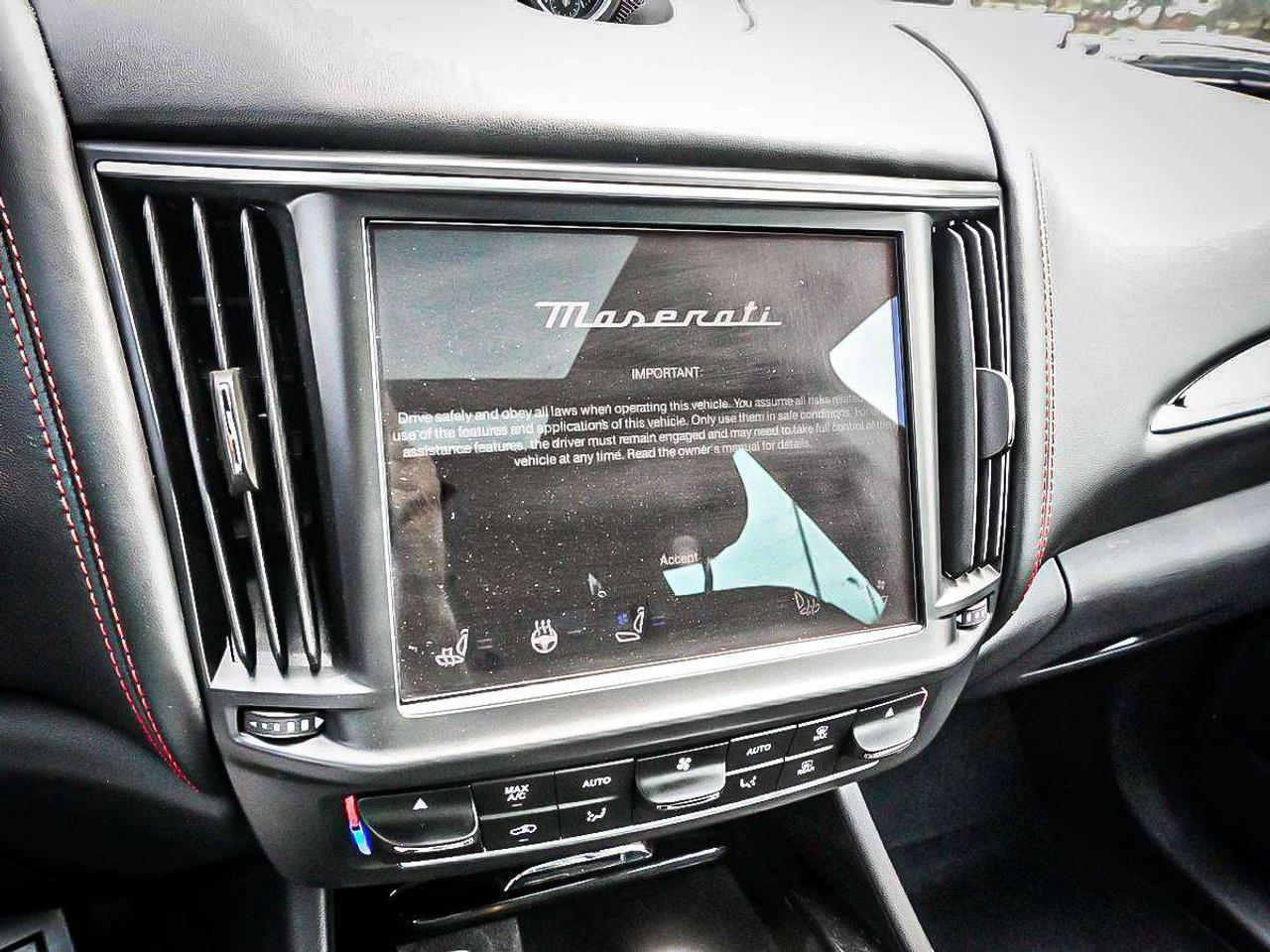 2023 Maserati Levante  Photo