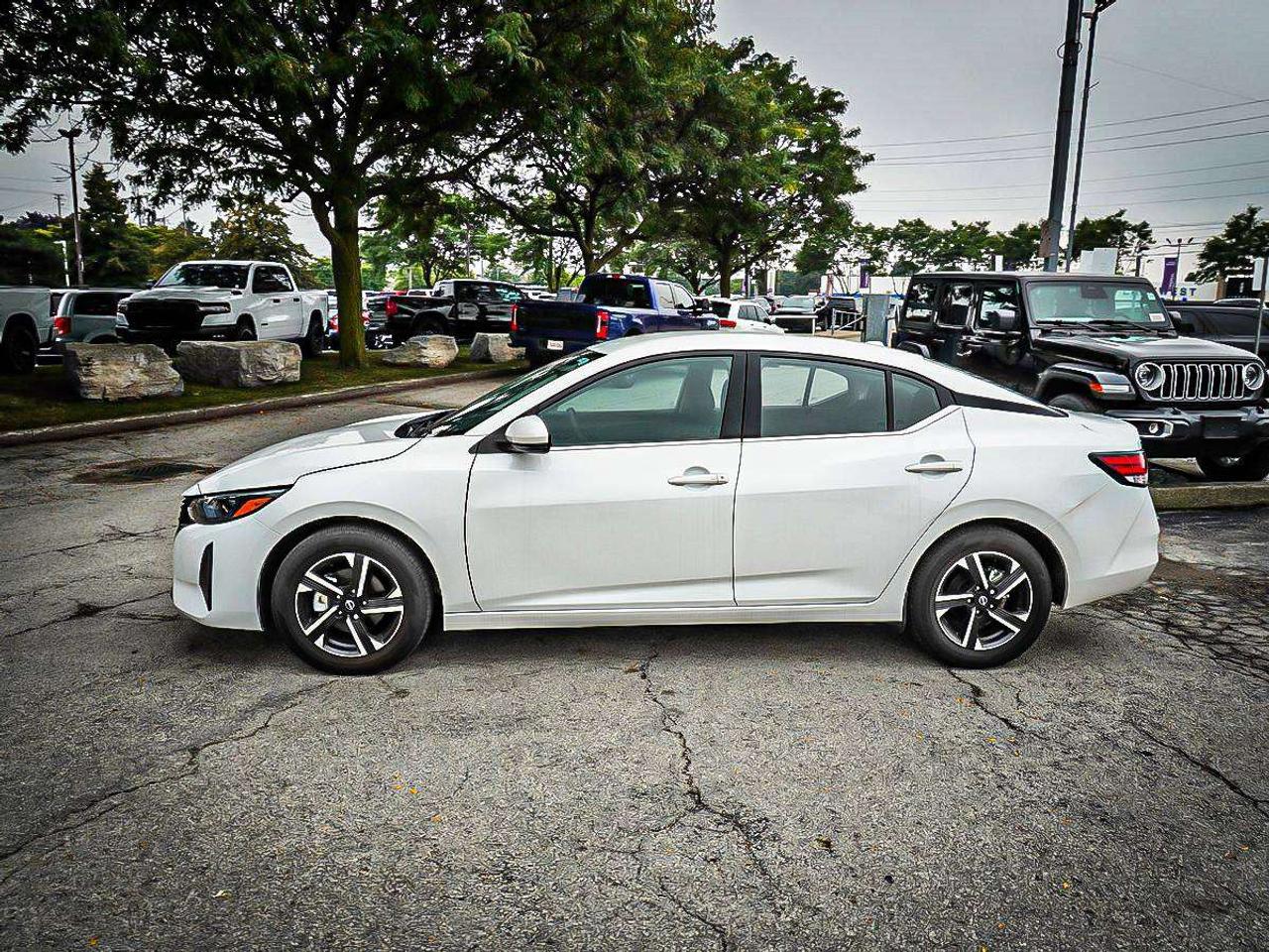 2024 Nissan Sentra  Photo
