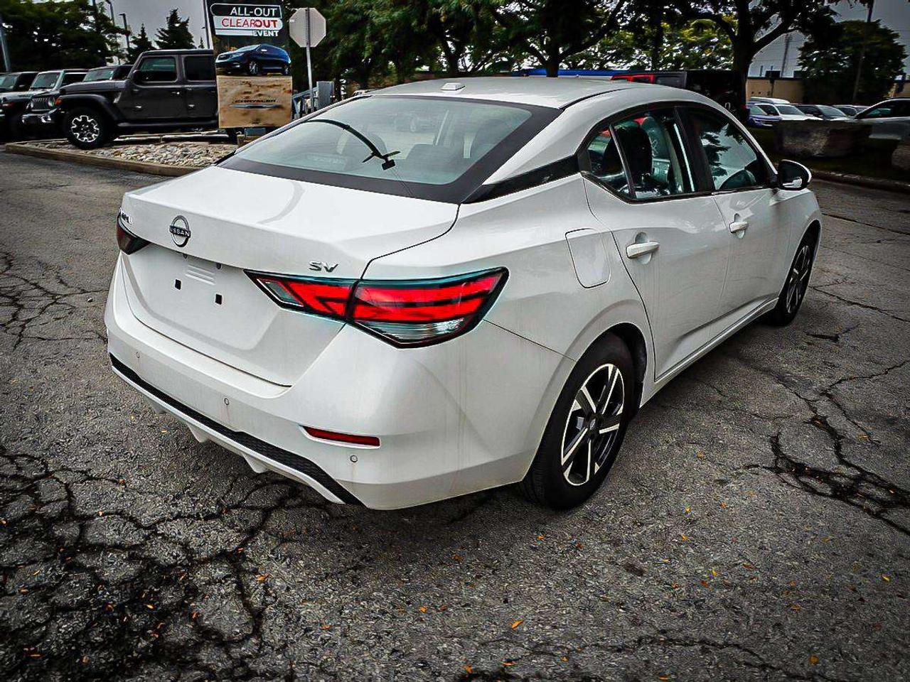 2024 Nissan Sentra  Photo