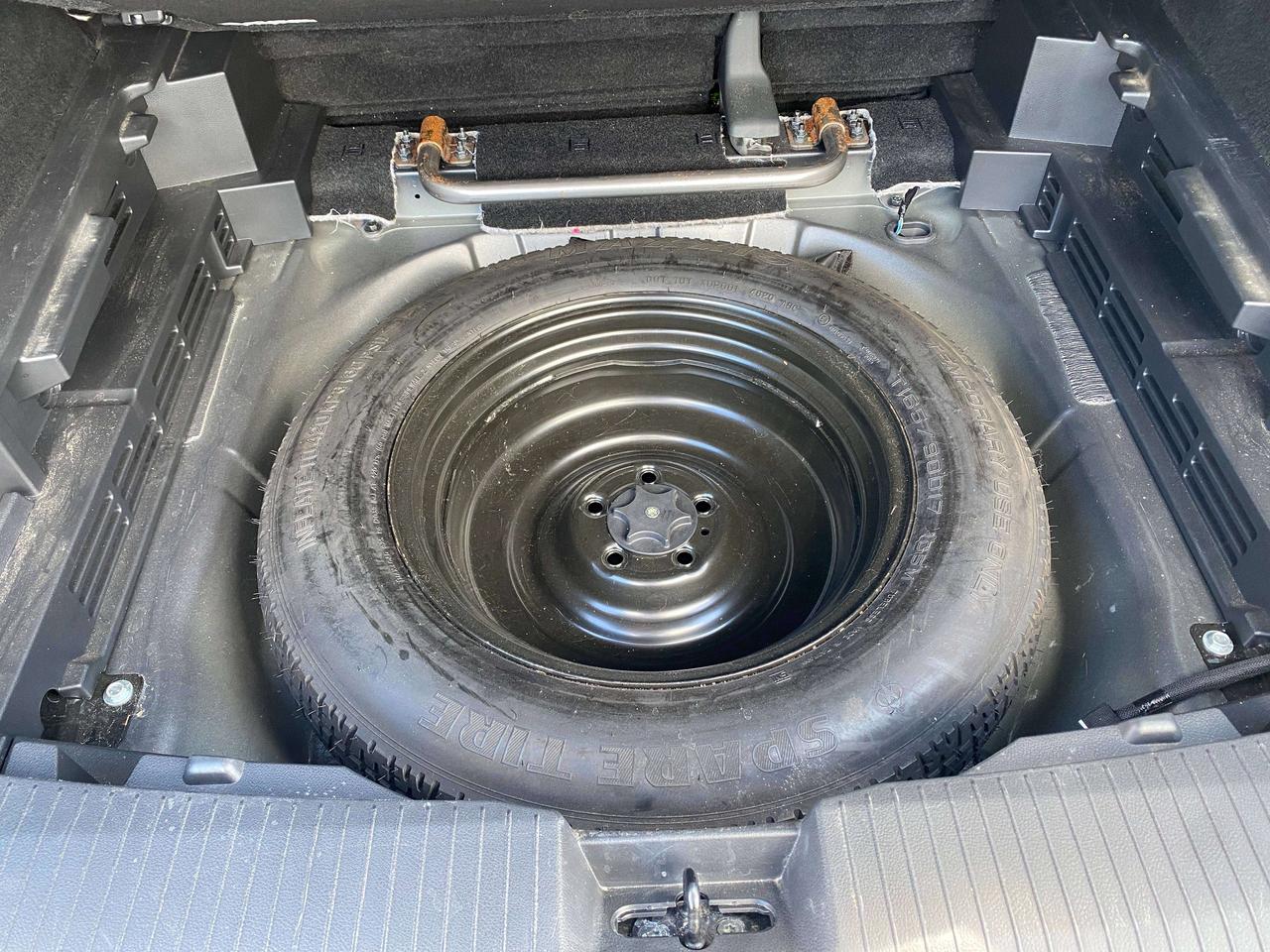 2021 Nissan Rogue S, CLEAN CARFAX, AWD, HEATED SEATS! Photo