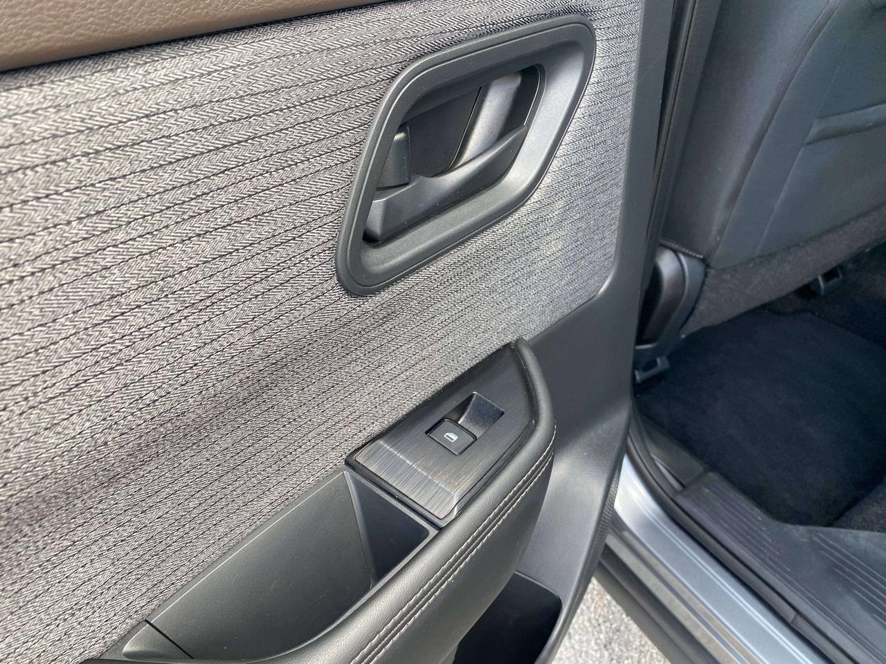 2021 Nissan Rogue S, CLEAN CARFAX, AWD, HEATED SEATS! Photo