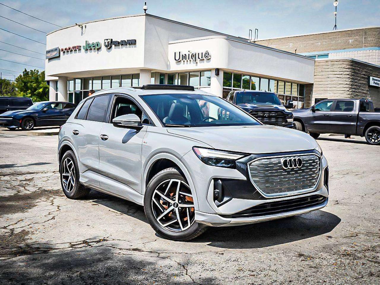 2023 Audi Q4 e-tron  Photo1