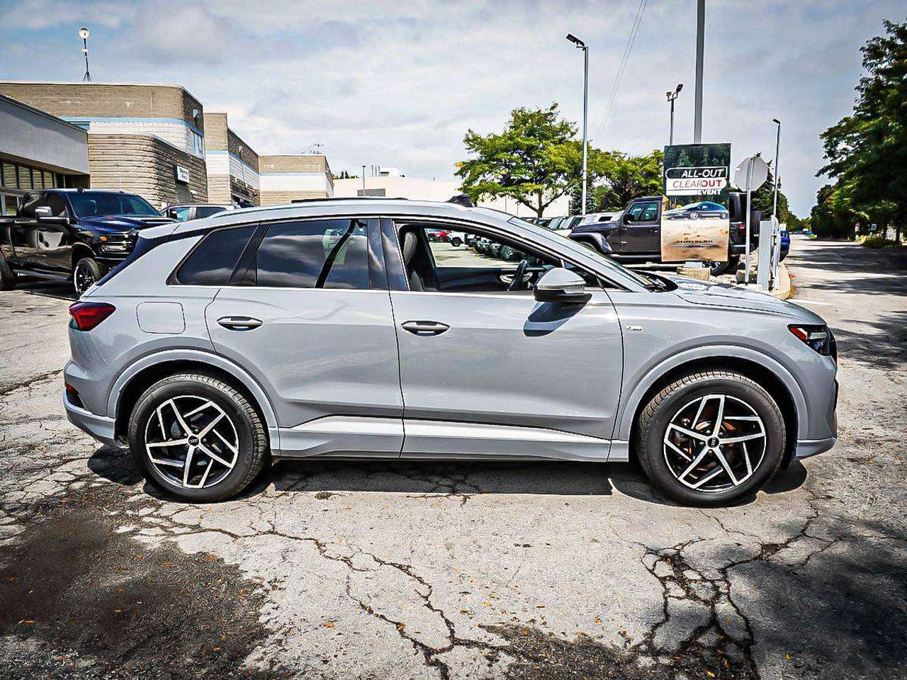 2023 Audi Q4 e-tron  Photo