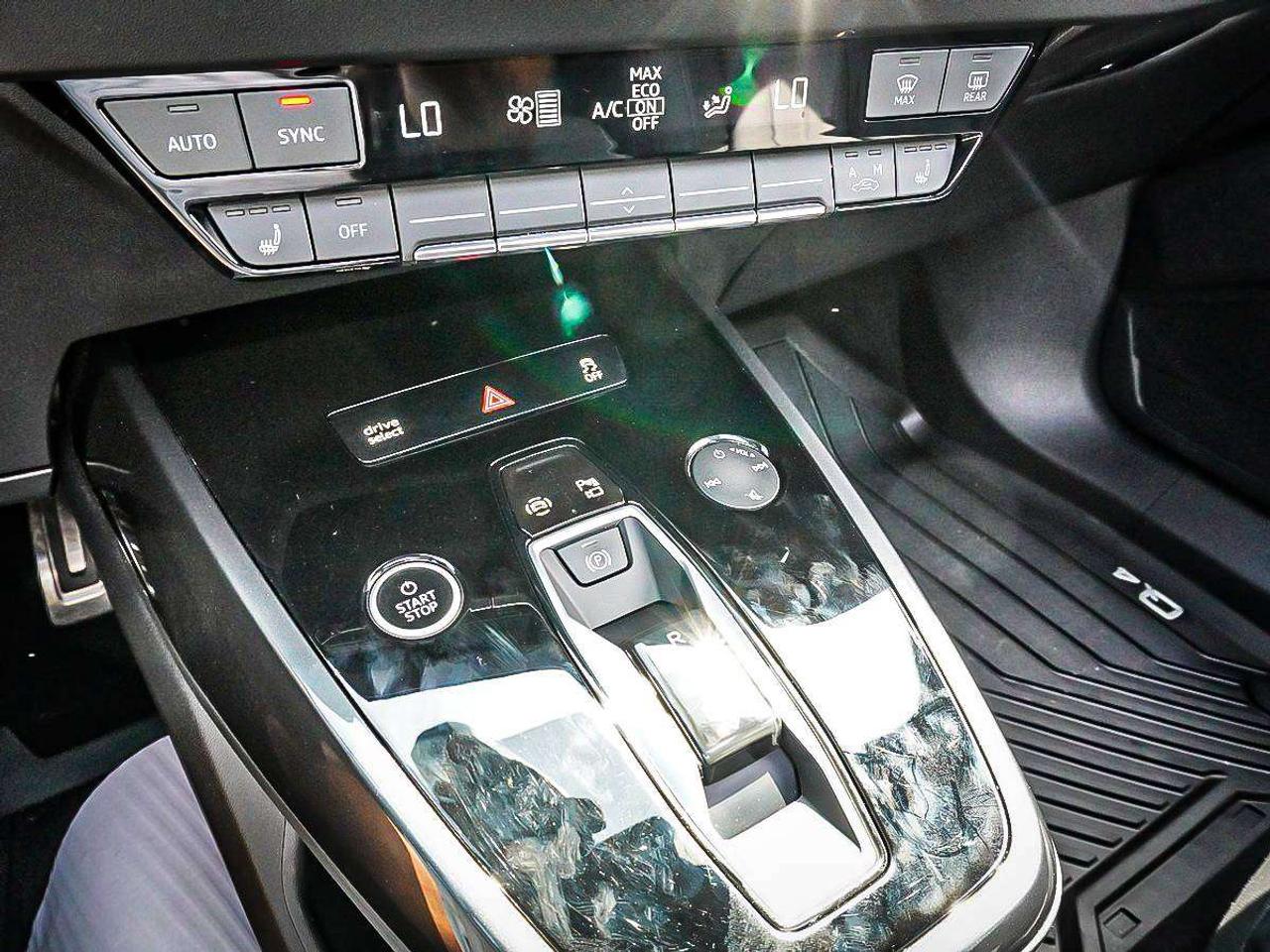 2023 Audi Q4 e-tron  Photo
