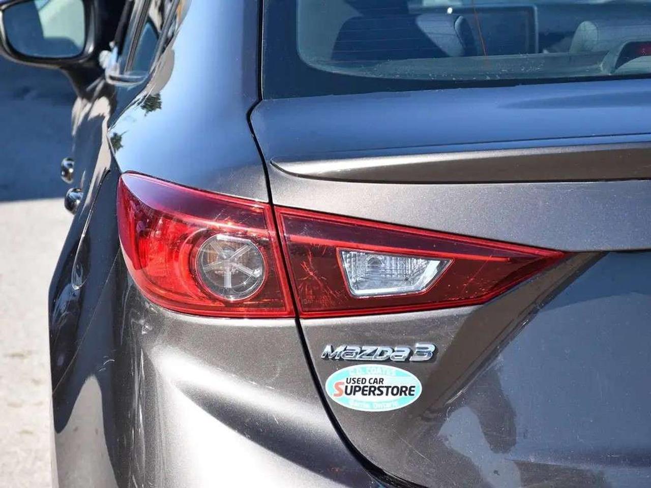 2015 Mazda 3 GS ~Heated Seats ~Bluetooth ~Camera ~Alloys ~A/C Photo
