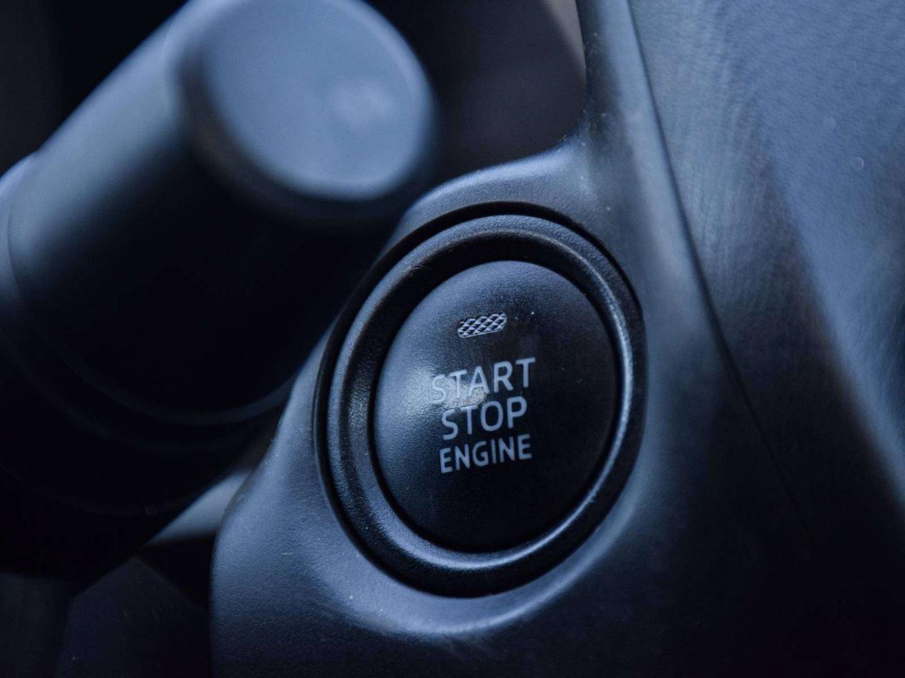 2015 Mazda 3 GS ~Heated Seats ~Bluetooth ~Camera ~Alloys ~A/C Photo