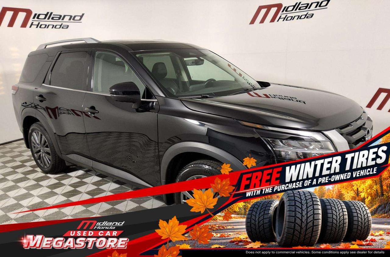 2023 Nissan Pathfinder SL Photo