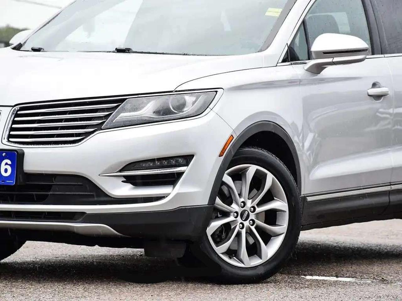 2016 Lincoln MKC Select AWD ~Nav ~Leather ~Moonroof ~Blind Spot Photo5