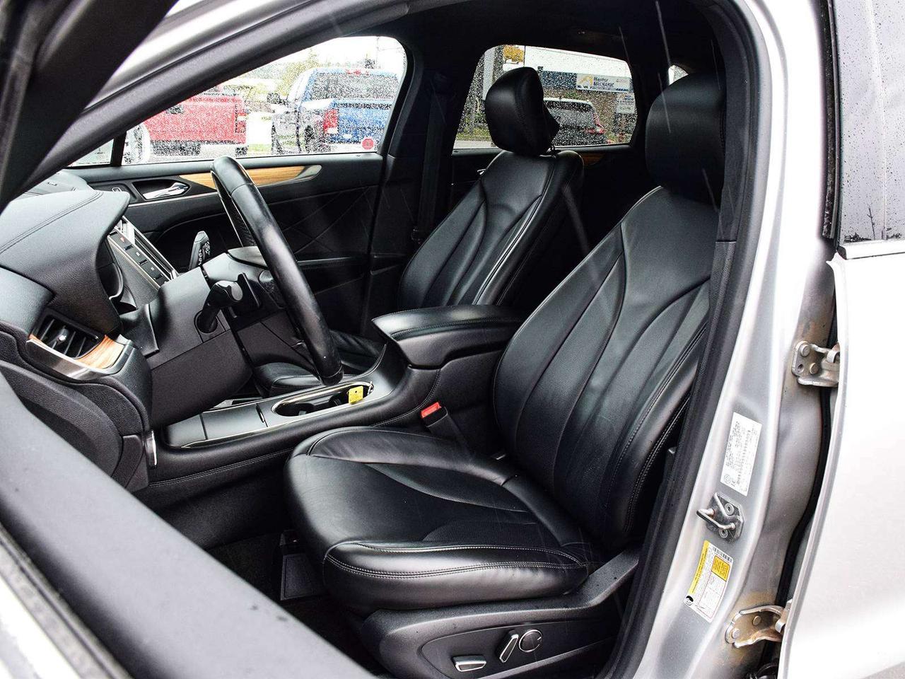 2016 Lincoln MKC Select AWD ~Nav ~Leather ~Moonroof ~Blind Spot Photo