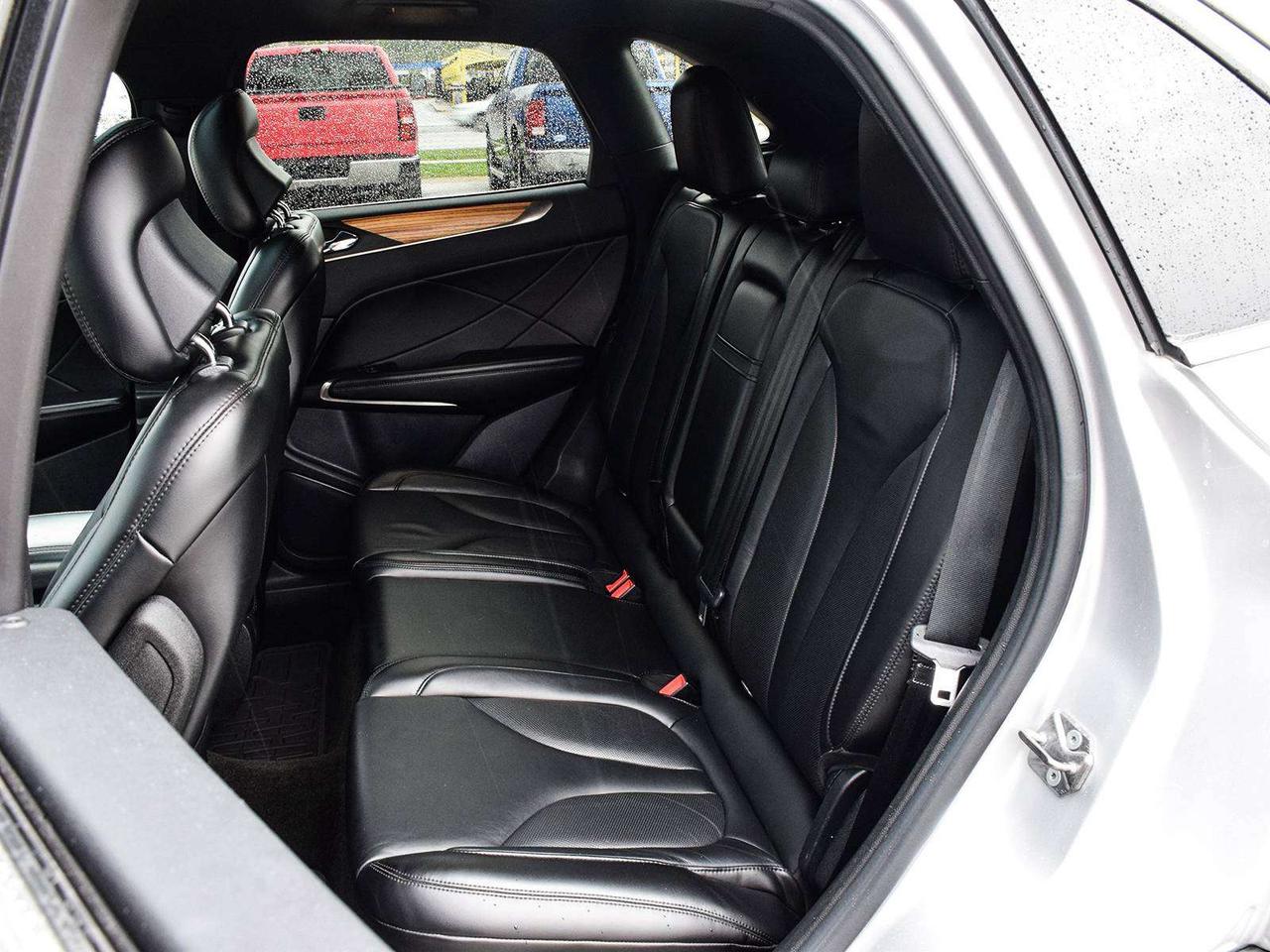 2016 Lincoln MKC Select AWD ~Nav ~Leather ~Moonroof ~Blind Spot Photo