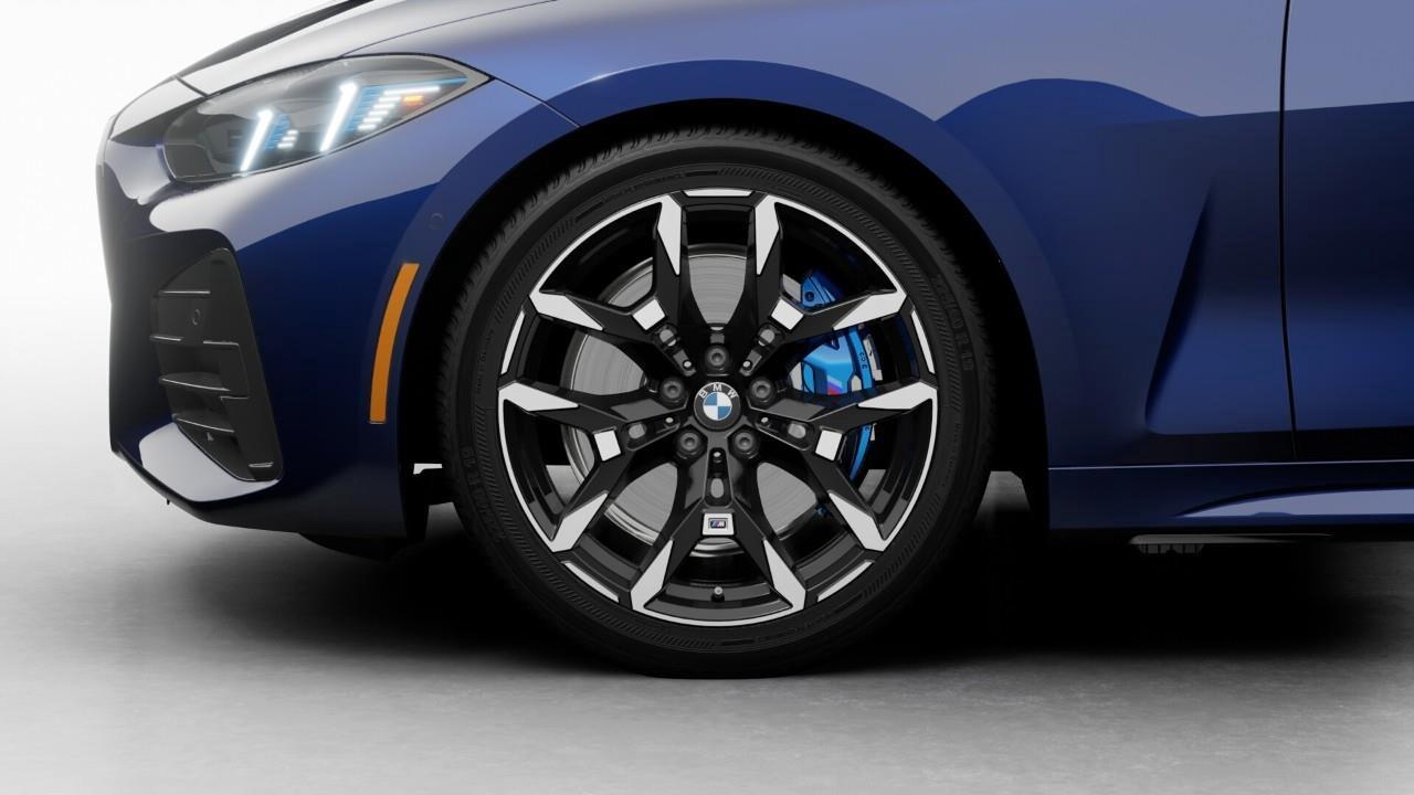 2027 BMW M440 i xDrive 2dr All-Wheel Drive Coupe Photo
