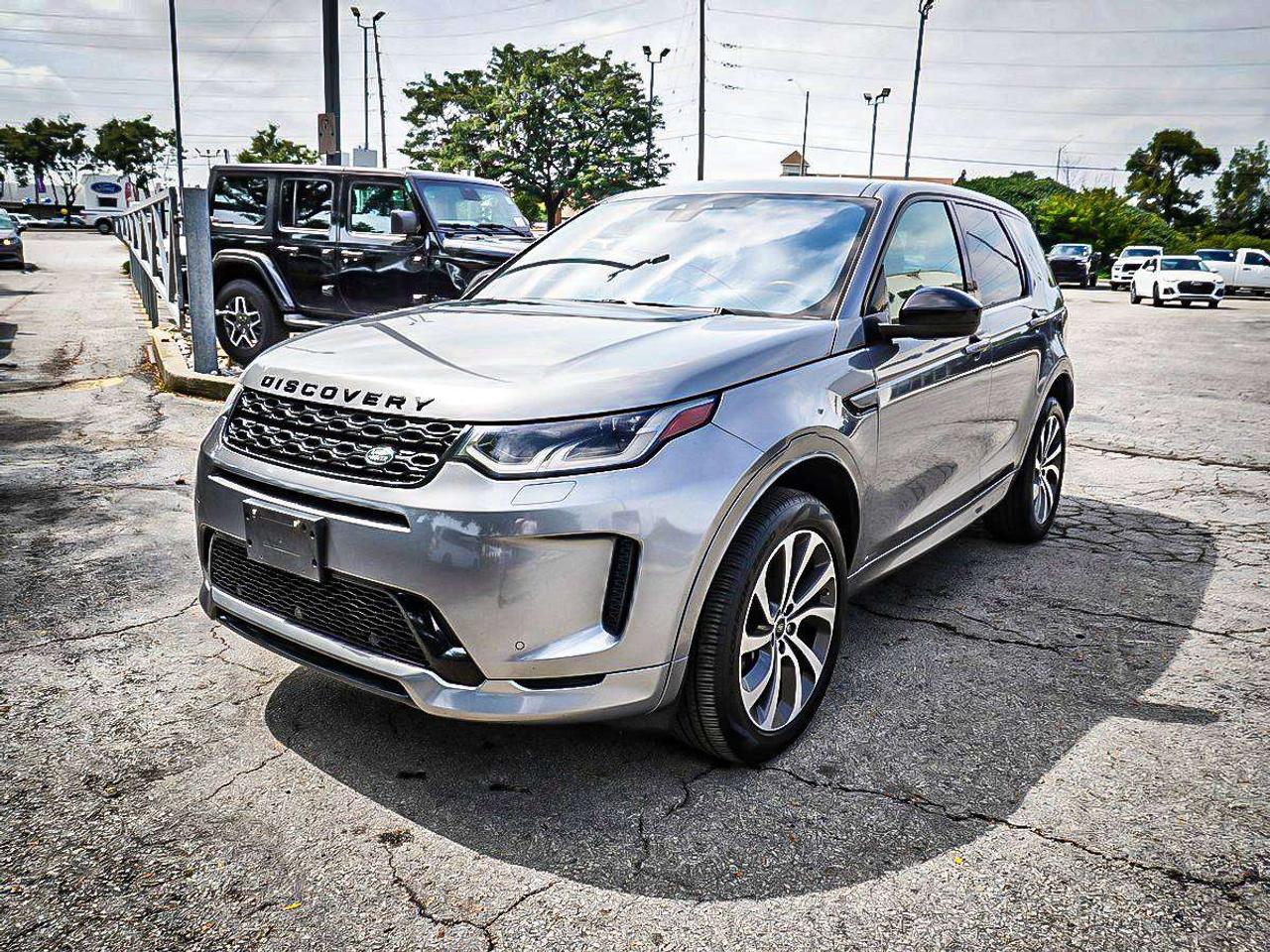 2020 Land Rover Discovery Sport  Photo