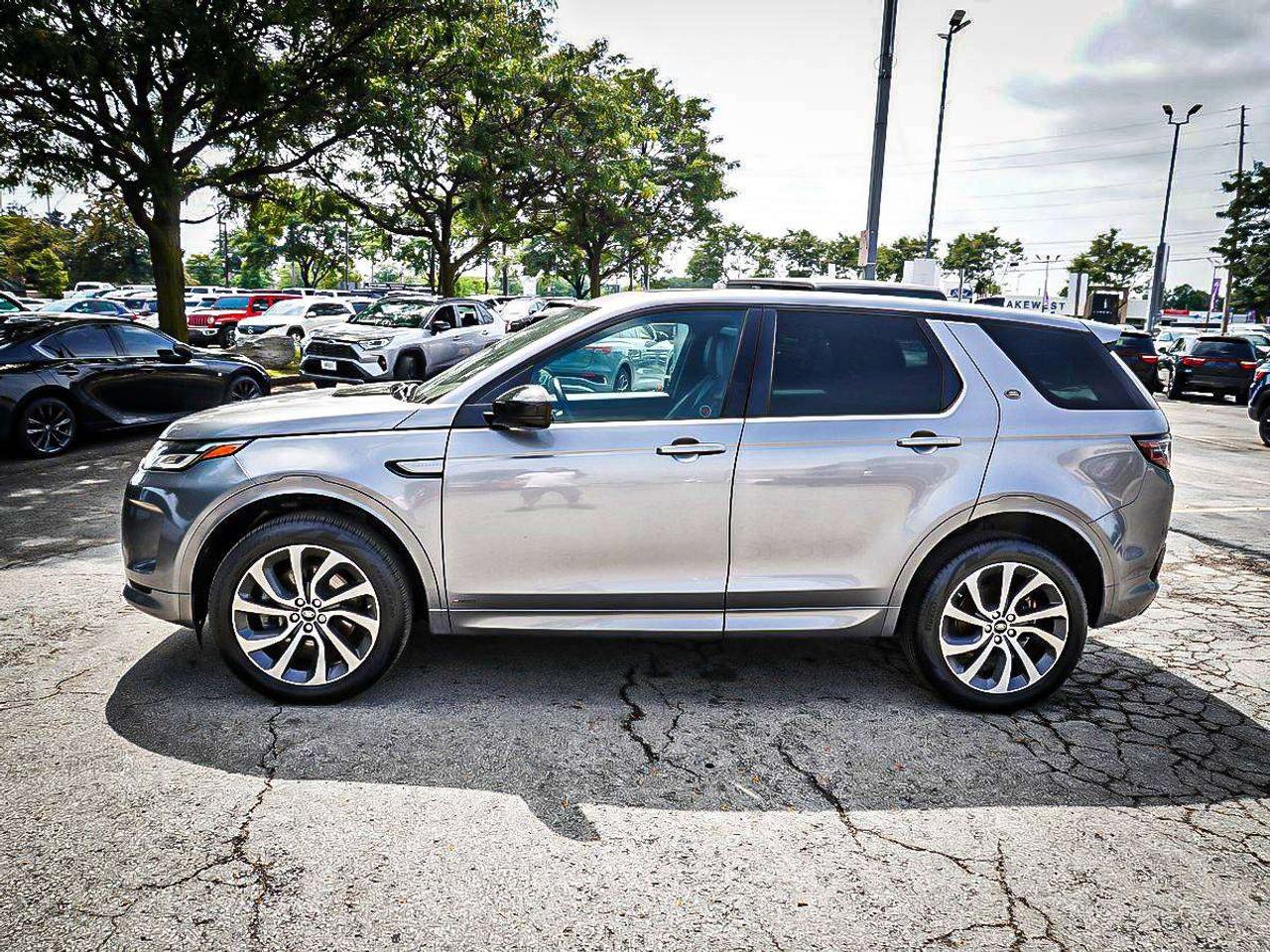 2020 Land Rover Discovery Sport  Photo