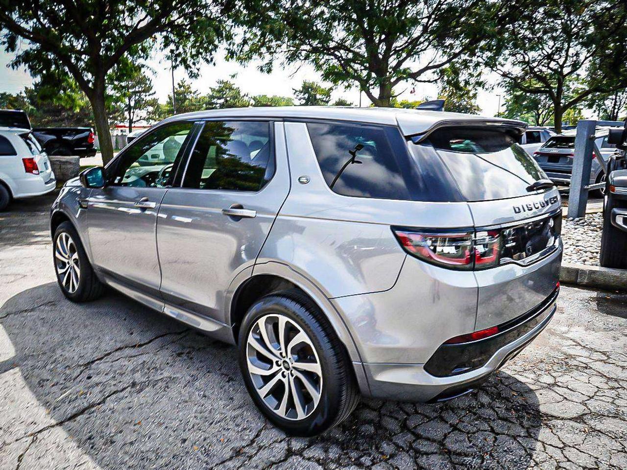 2020 Land Rover Discovery Sport  Photo