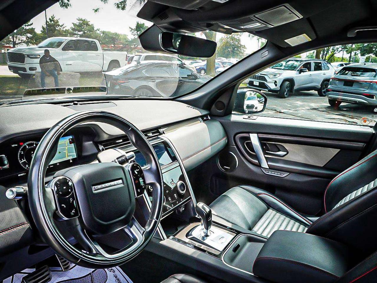 2020 Land Rover Discovery Sport  Photo