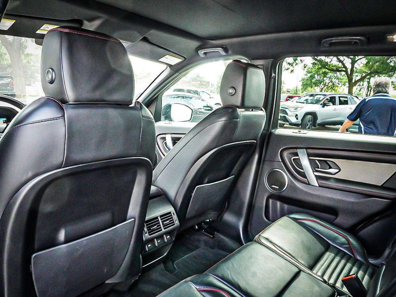 2020 Land Rover Discovery Sport  Photo