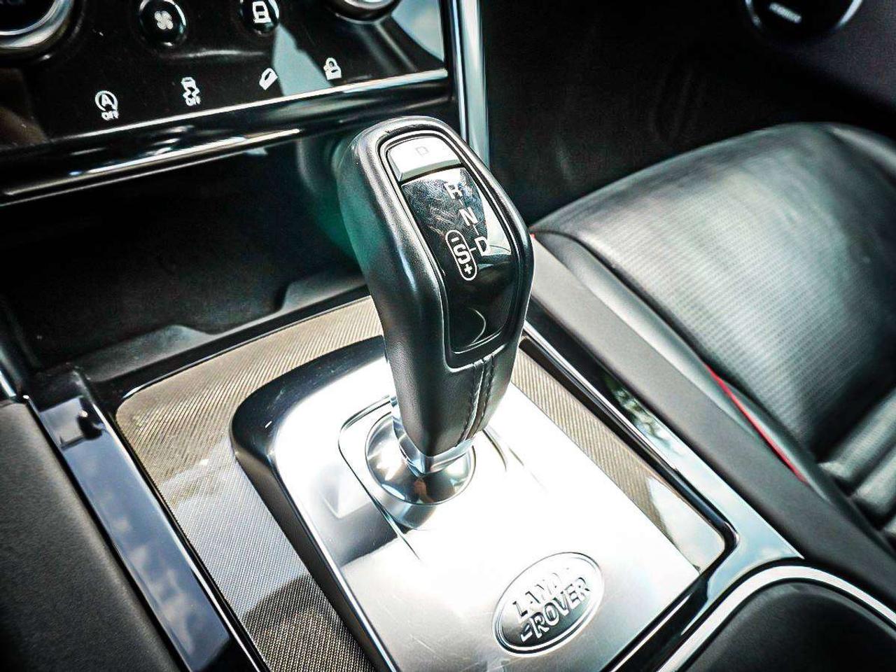 2020 Land Rover Discovery Sport  Photo