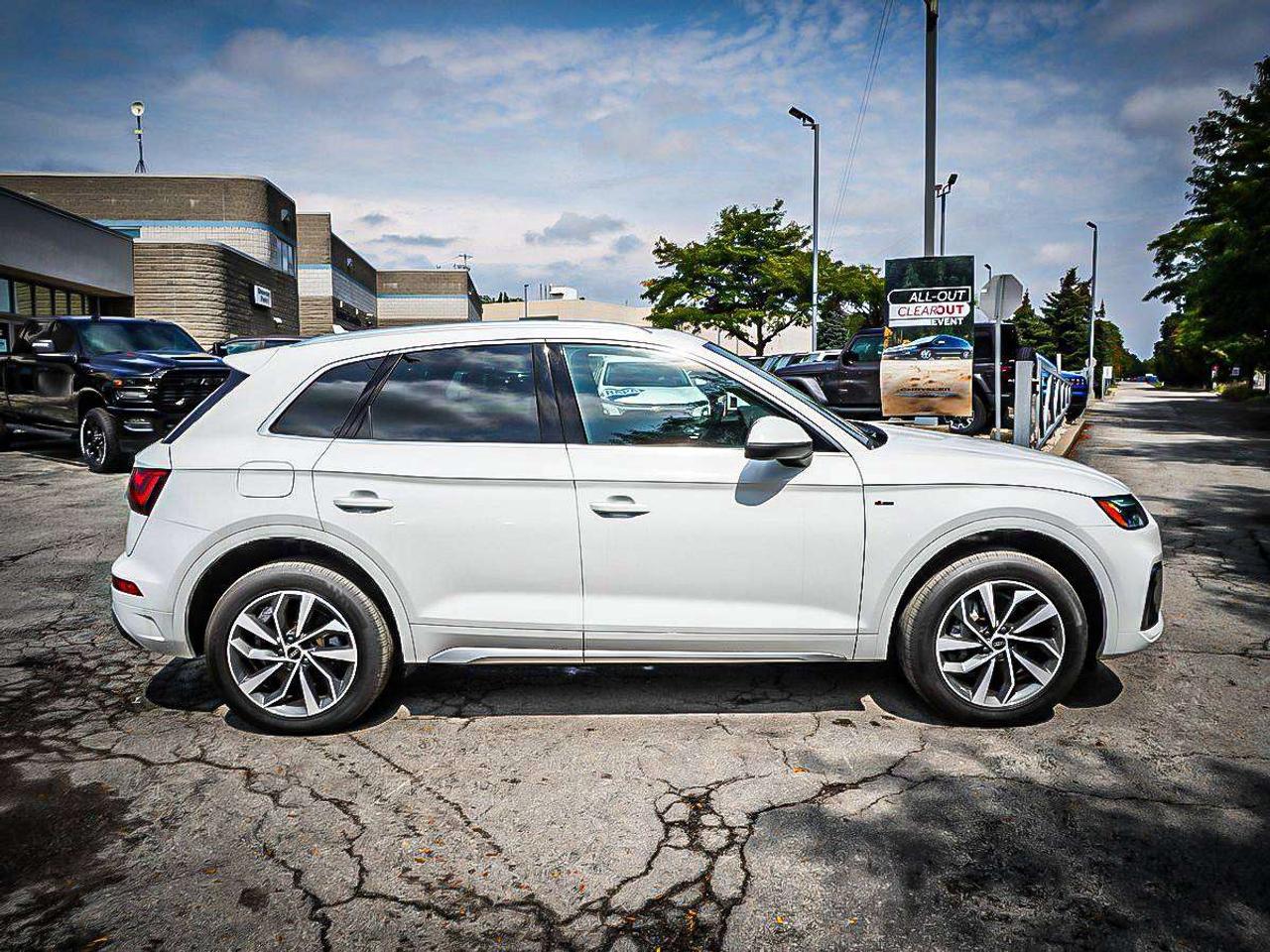 2022 Audi Q5  Photo