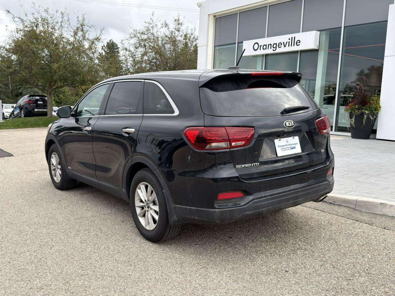 2020 Kia Sorento LX AWD Photo3