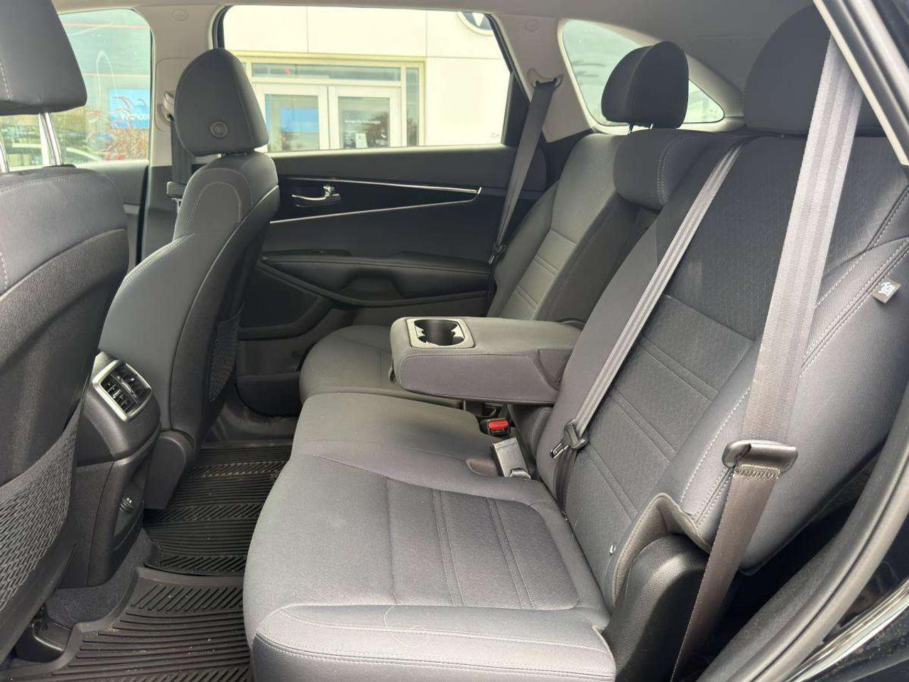 2020 Kia Sorento LX AWD Photo