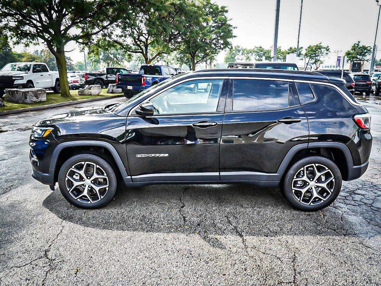 2024 Jeep Compass  Photo