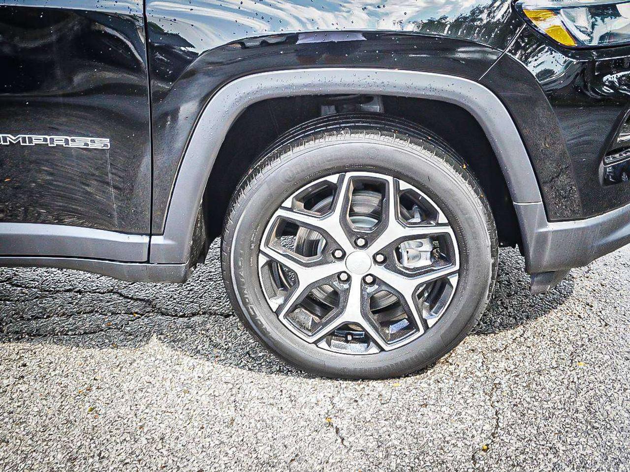 2024 Jeep Compass  Photo
