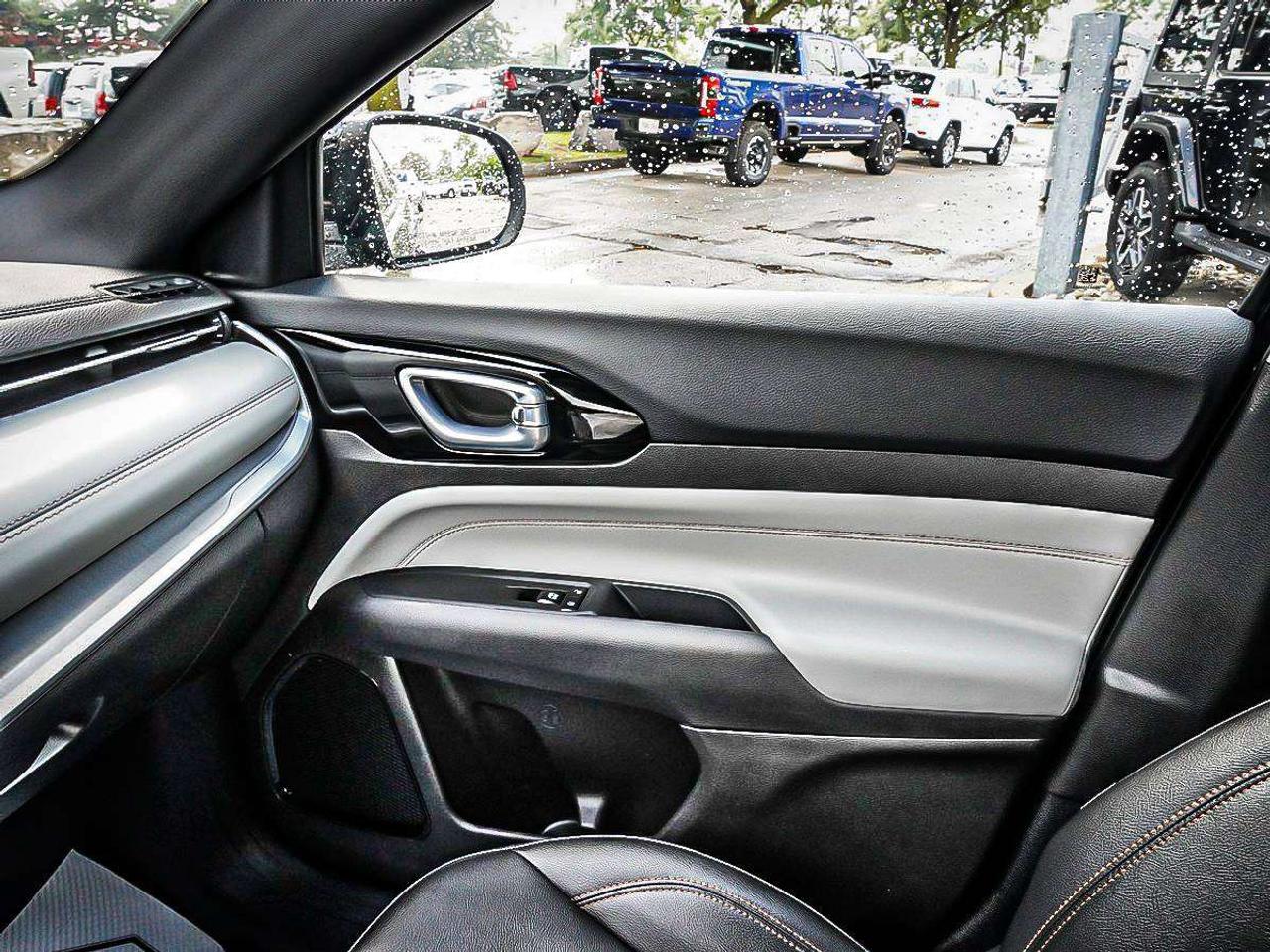 2024 Jeep Compass  Photo