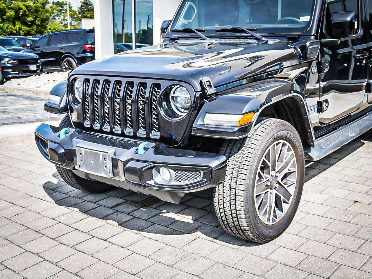2022 Jeep Wrangler  Photo4