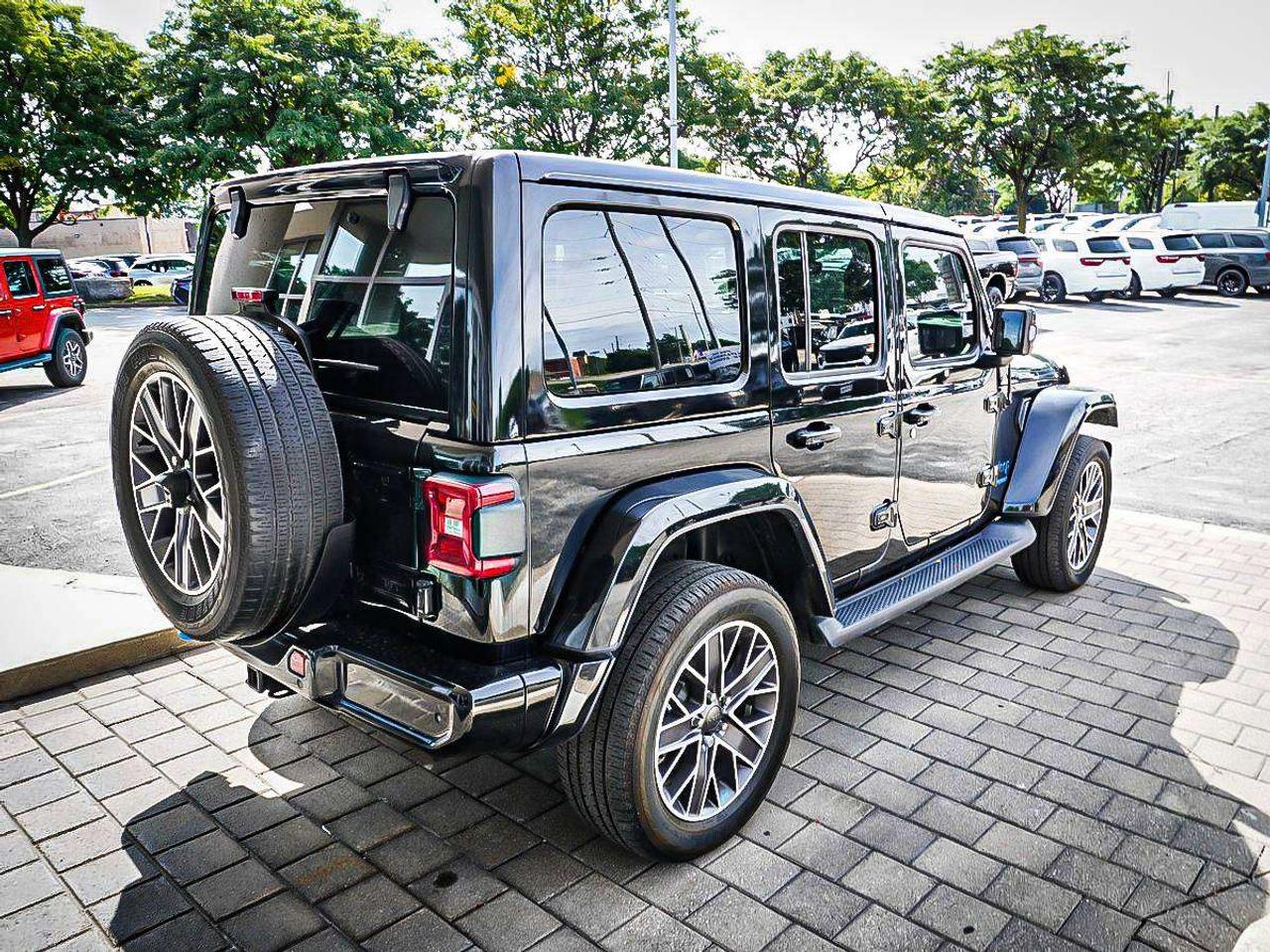 2022 Jeep Wrangler  Photo