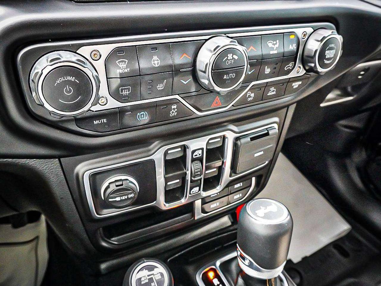 2022 Jeep Wrangler  Photo
