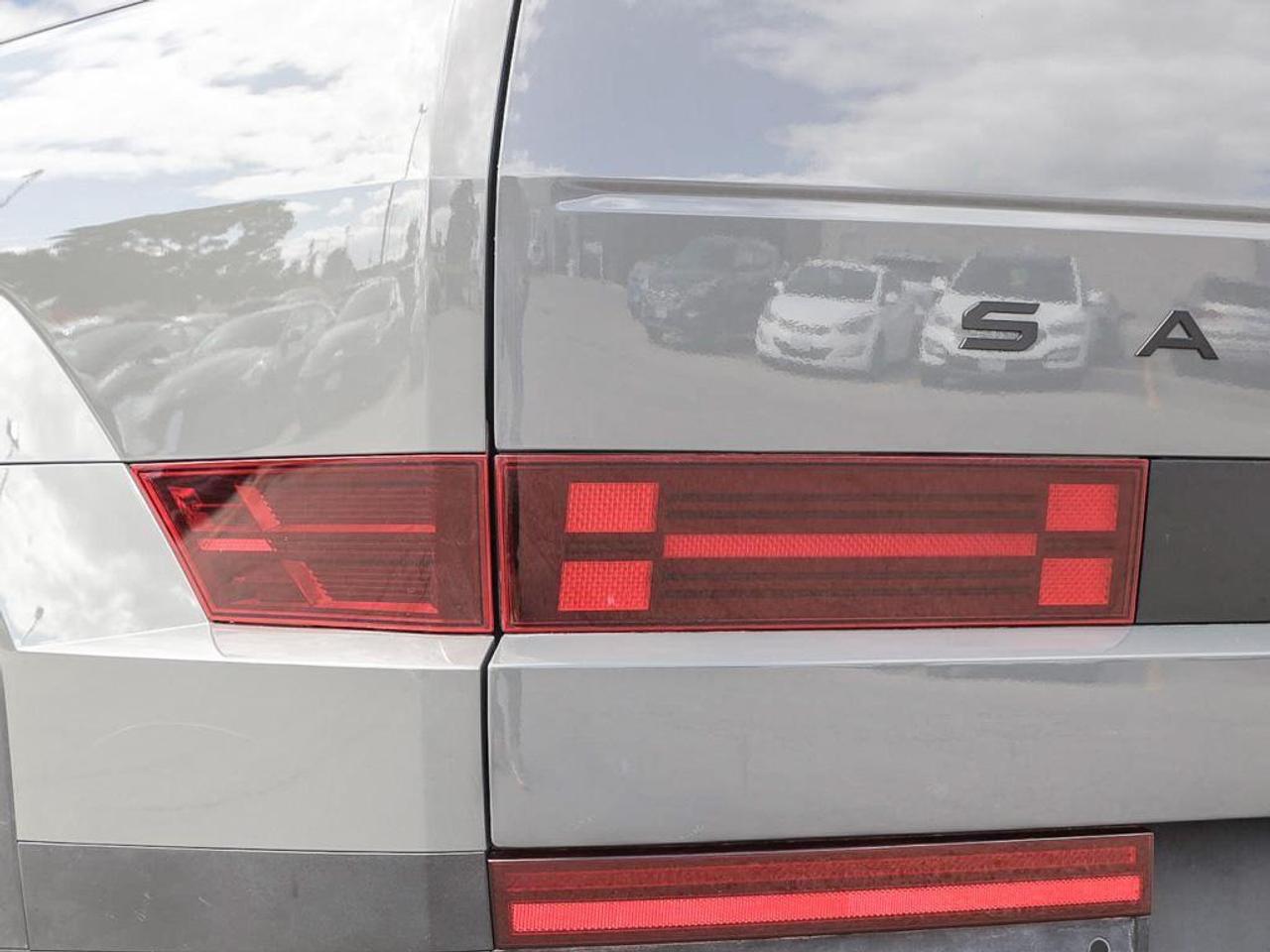 2025 Hyundai Santa Fe  Photo