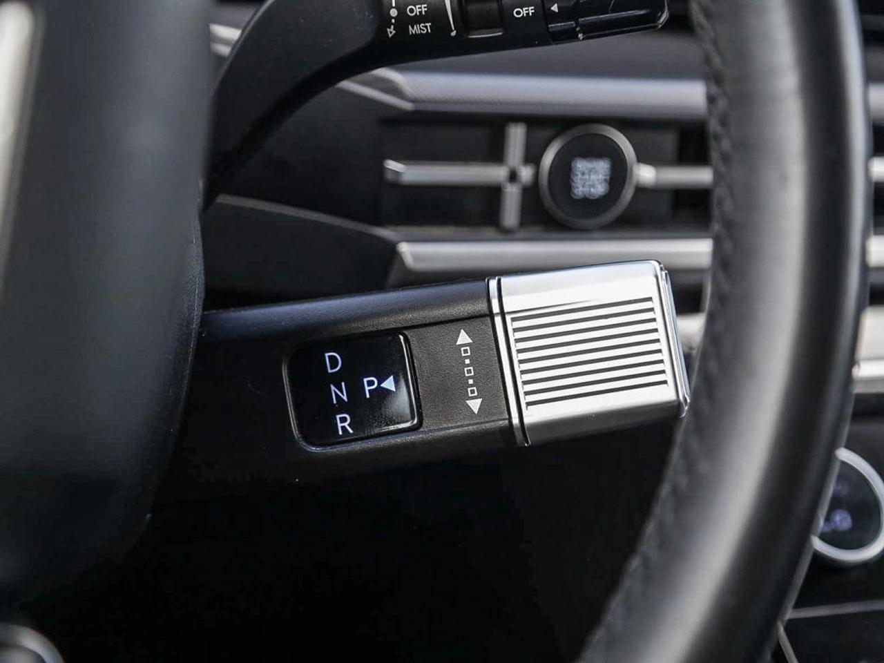 2025 Hyundai Santa Fe  Photo