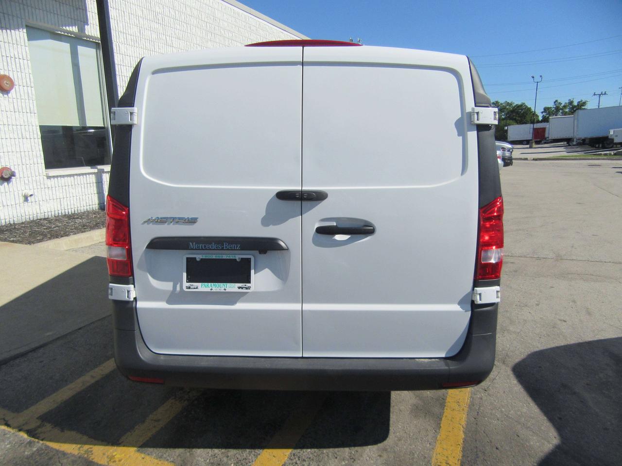 2023 Mercedes-Benz Metris Cargo Van CARGO VAN 126 INCH WHEEL BASE Photo