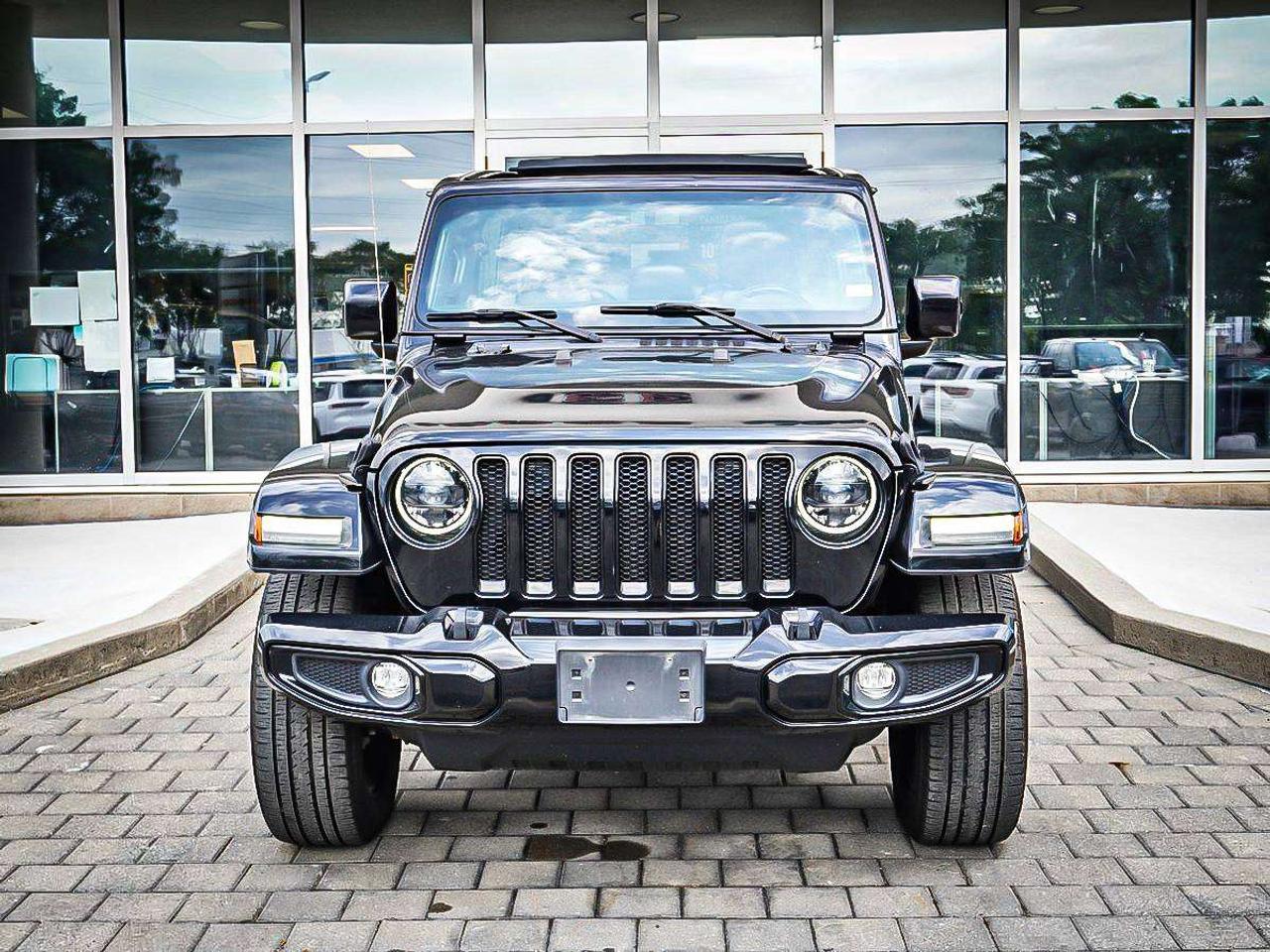 2023 Jeep Wrangler  Photo3