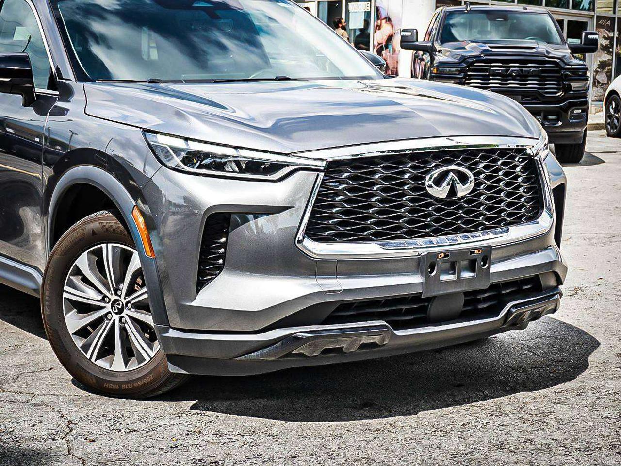 2023 Infiniti QX60  Photo2