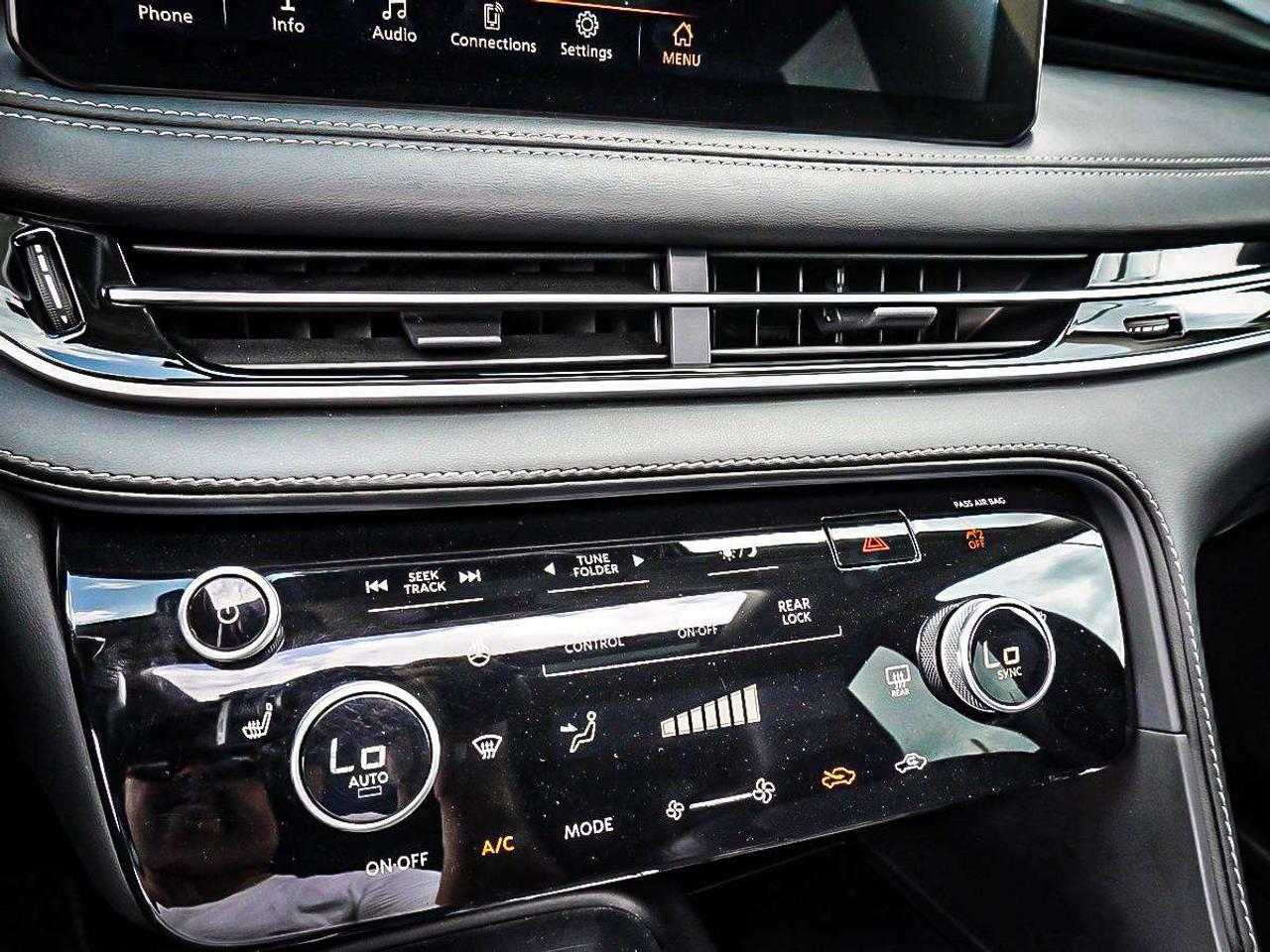 2023 Infiniti QX60  Photo