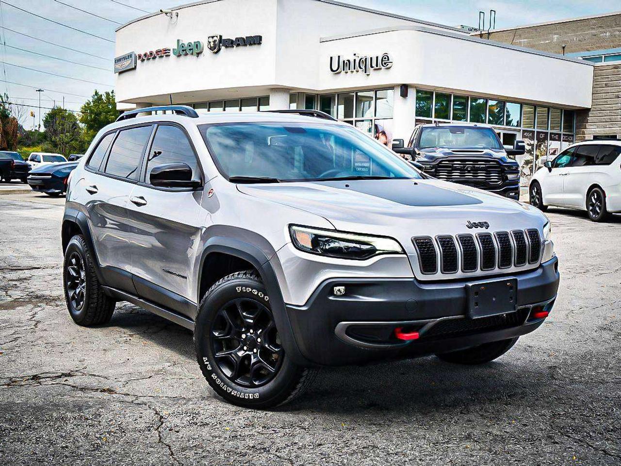 2022 Jeep Cherokee  Photo5