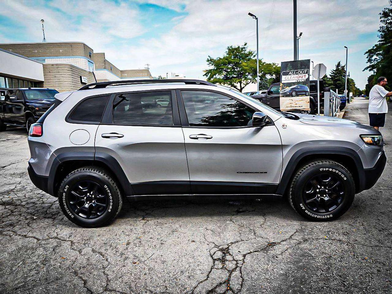 2022 Jeep Cherokee  Photo