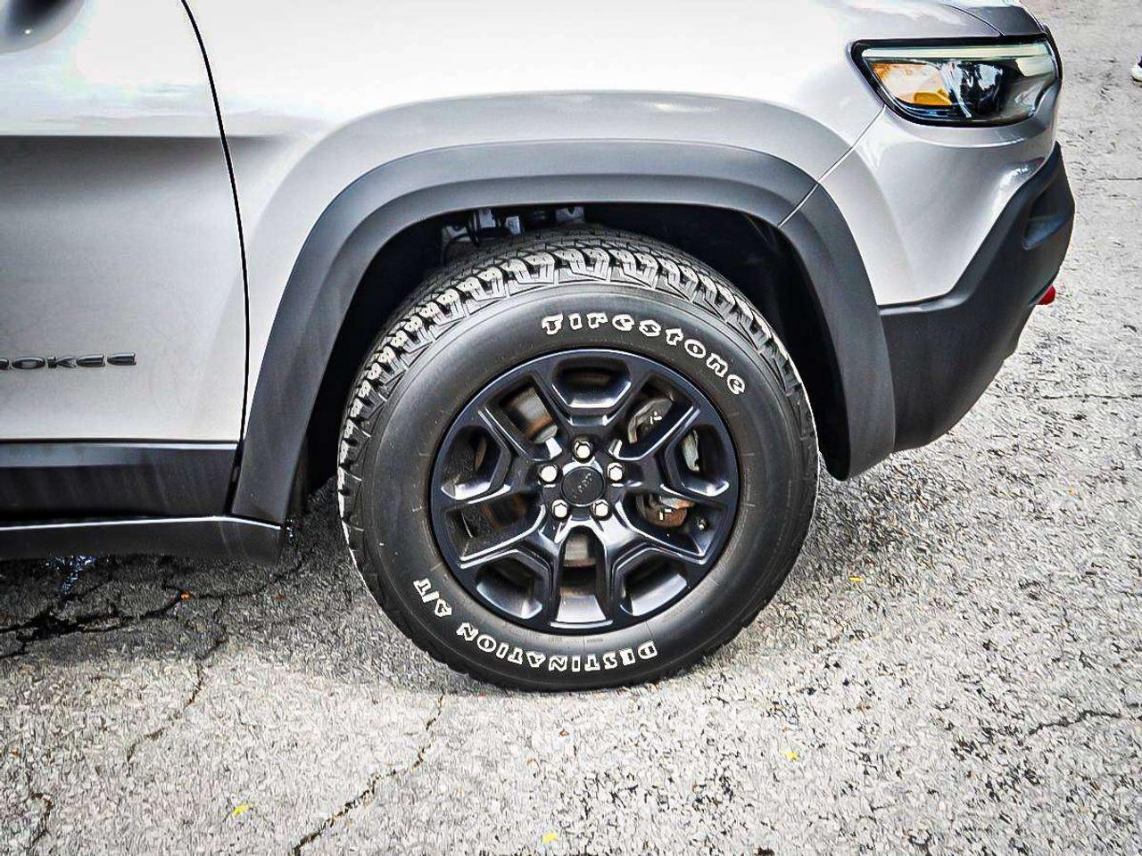 2022 Jeep Cherokee  Photo