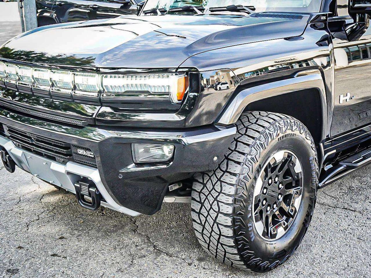 2025 GMC HUMMER EV Pickup  Photo