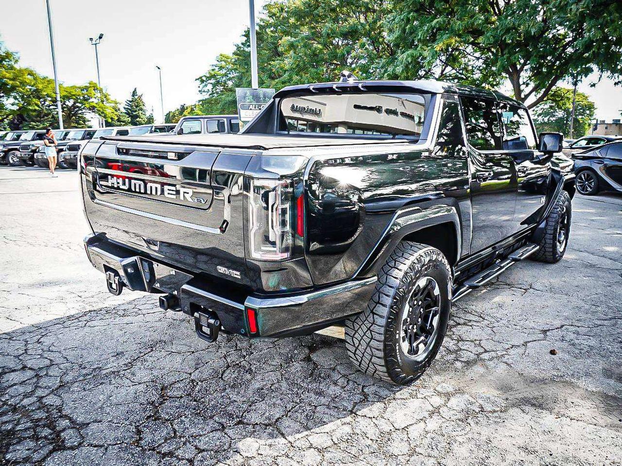2025 GMC HUMMER EV Pickup  Photo