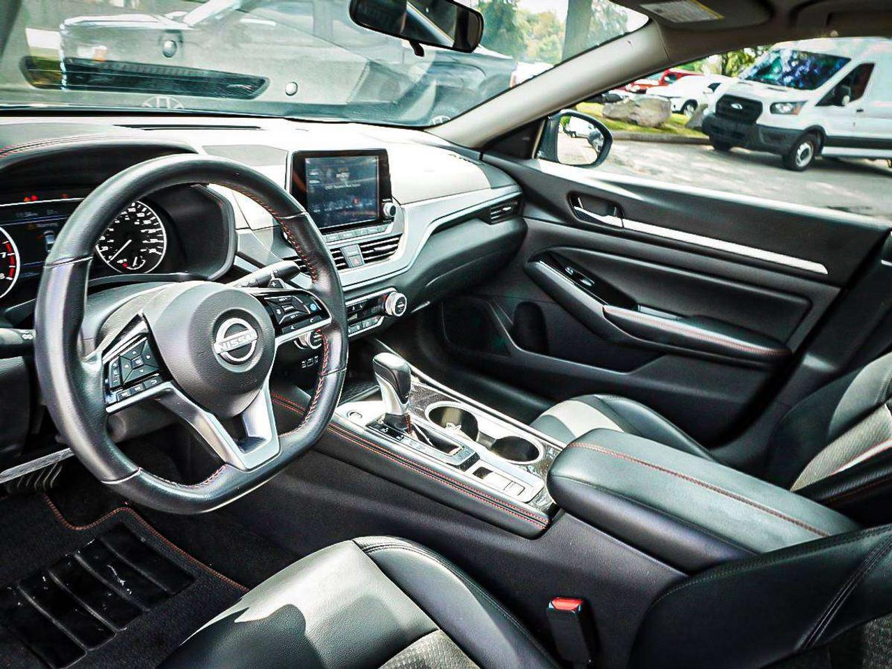 2024 Nissan Altima  Photo