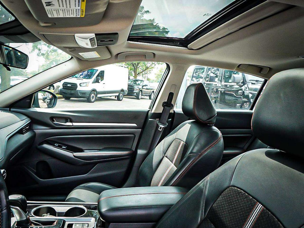 2024 Nissan Altima  Photo