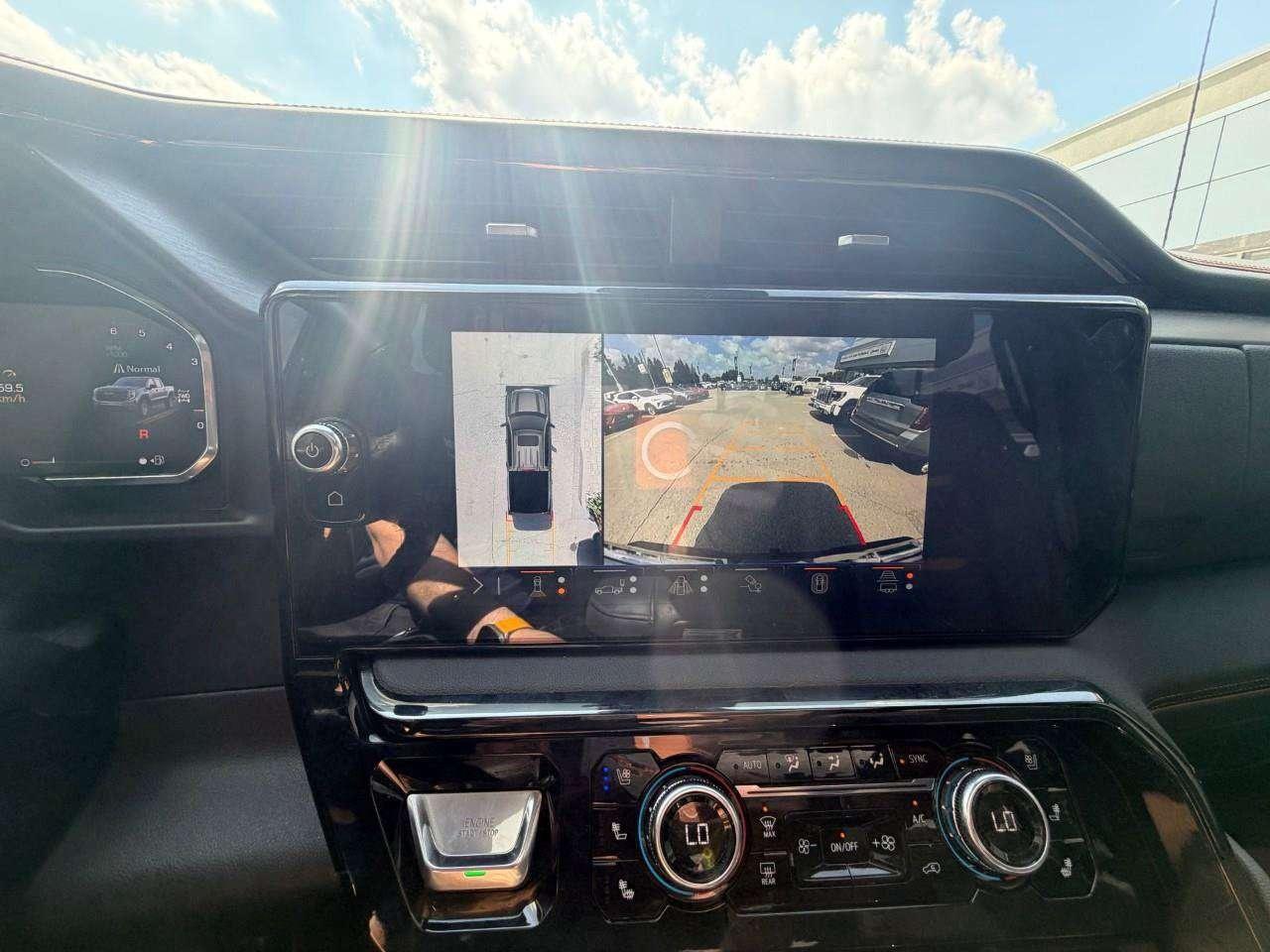 2026 GMC Sierra 1500 AT4, 3.0L DIESEL, 4X4, ALLOYS, LEATHER, 1-OWNER, MACMASTER ORIGINAL, CERTIFIED PREOWNED! Photo