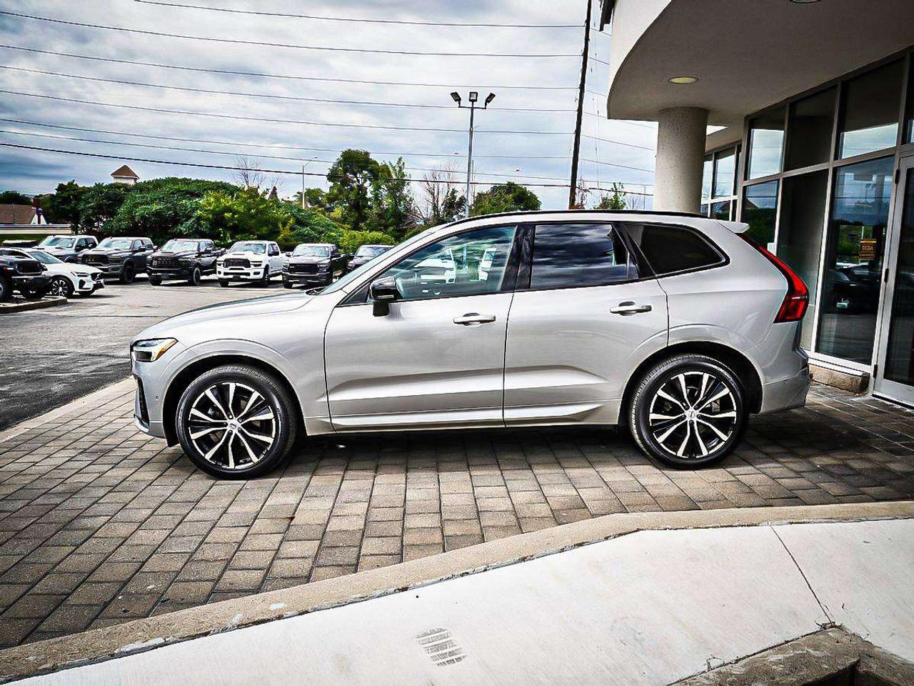 2024 Volvo XC60  Photo