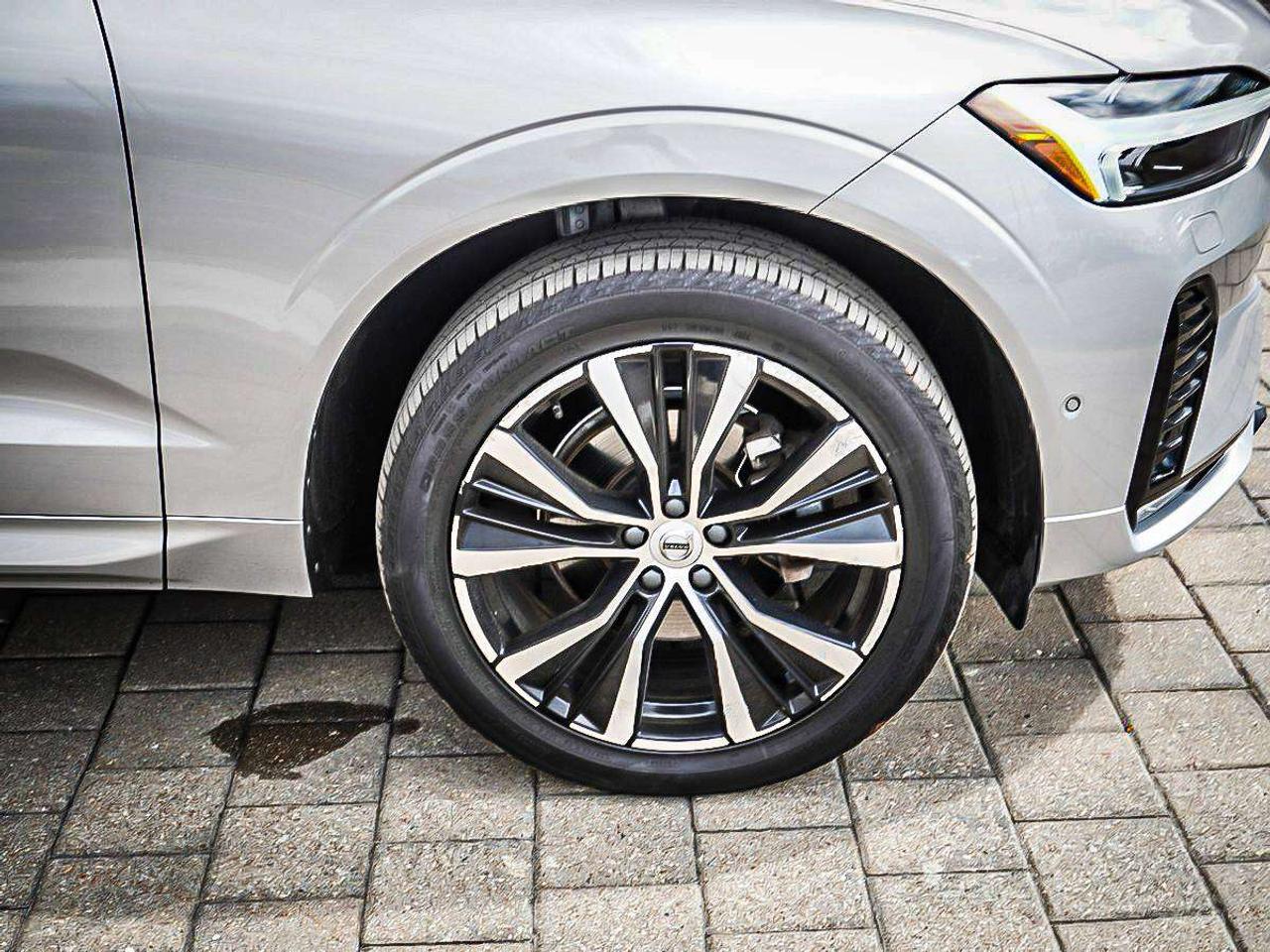 2024 Volvo XC60  Photo