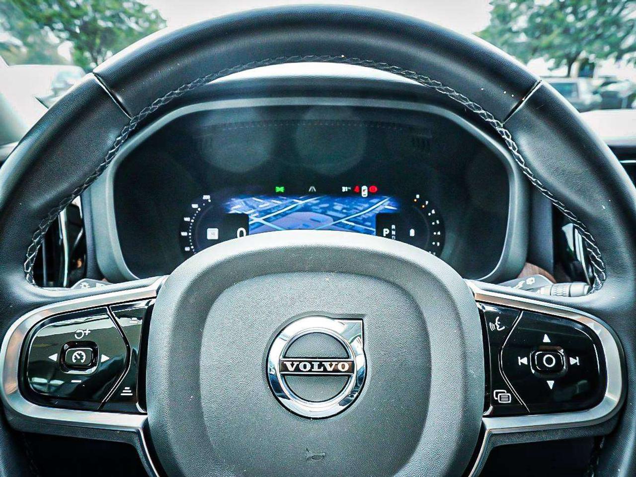 2024 Volvo XC60  Photo