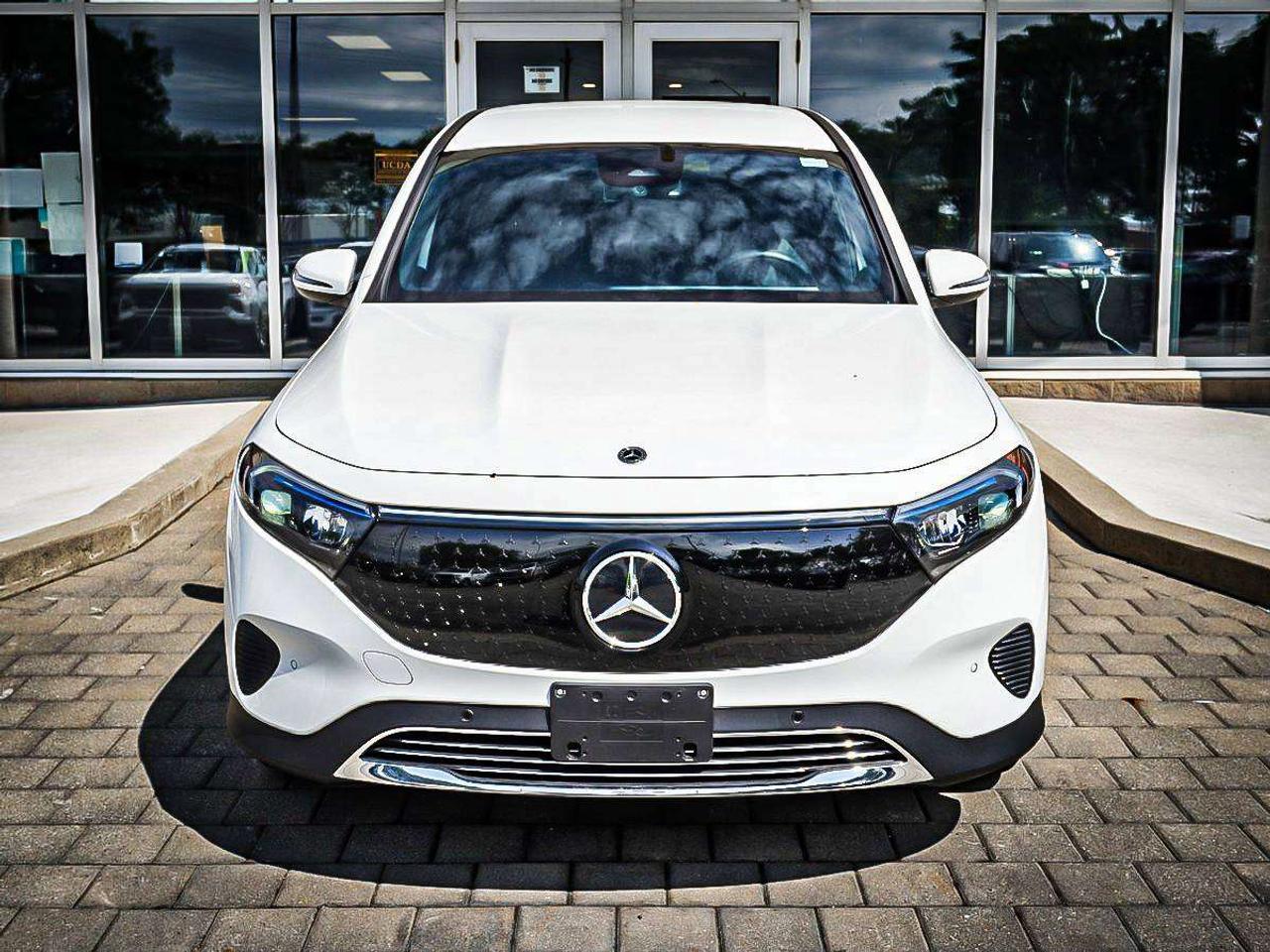 2025 Mercedes-Benz EQB  Photo