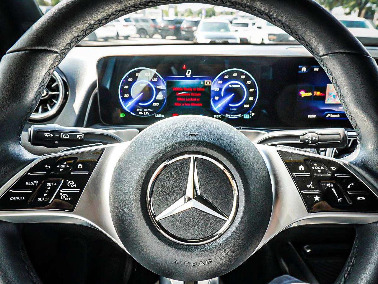 2025 Mercedes-Benz EQB  Photo