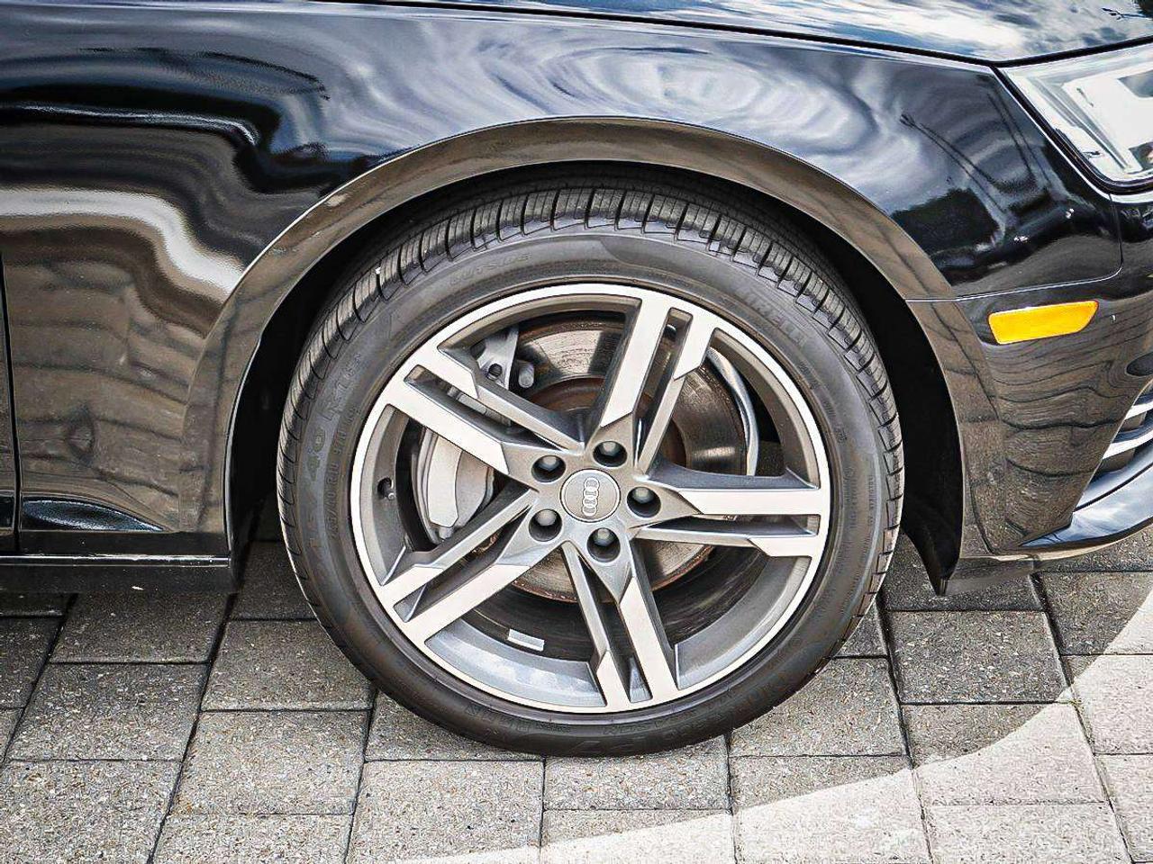 2017 Audi A4  Photo